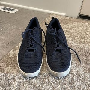 Men’s Goodfellows Navy Blue Tennis Shoes